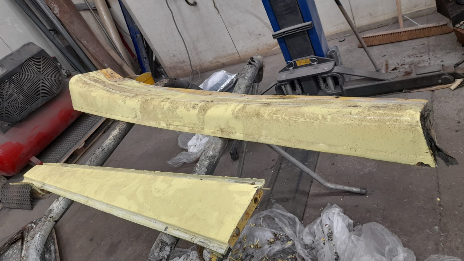02072021 Riley Yellow Paint stripping the front windscreen surround panel 4 1
