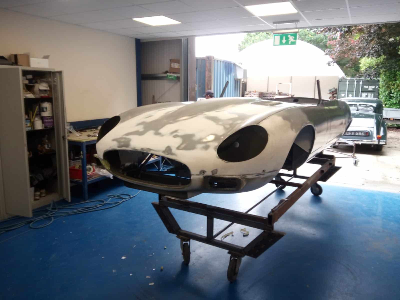 090721 1973 Jaguar E Type Roadster Series 3 Epoxy Primer 9 1