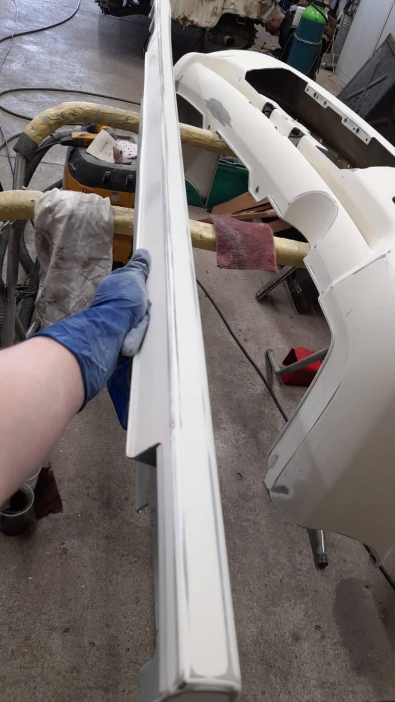 090721 Honda Integra Sanding and Preparation 5 1