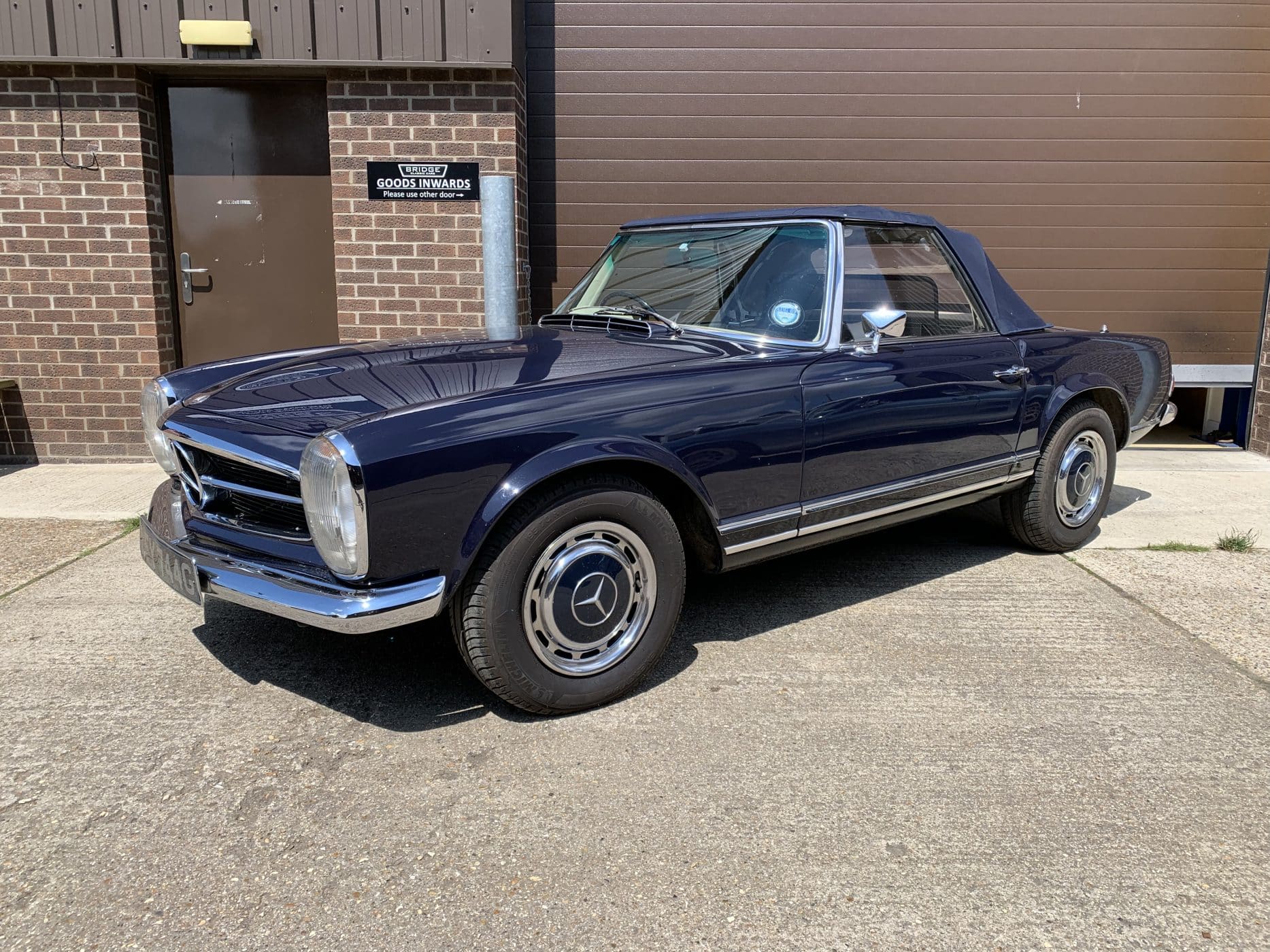 130721 1969 Mercedes 280SL 7 1
