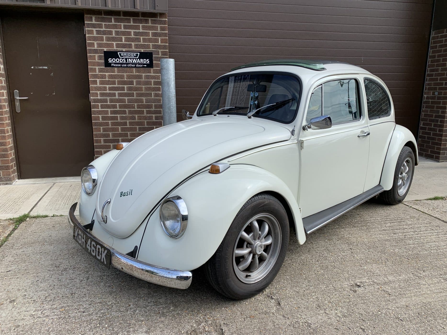 130721 Volkswagen Beetle Basil arrived 1