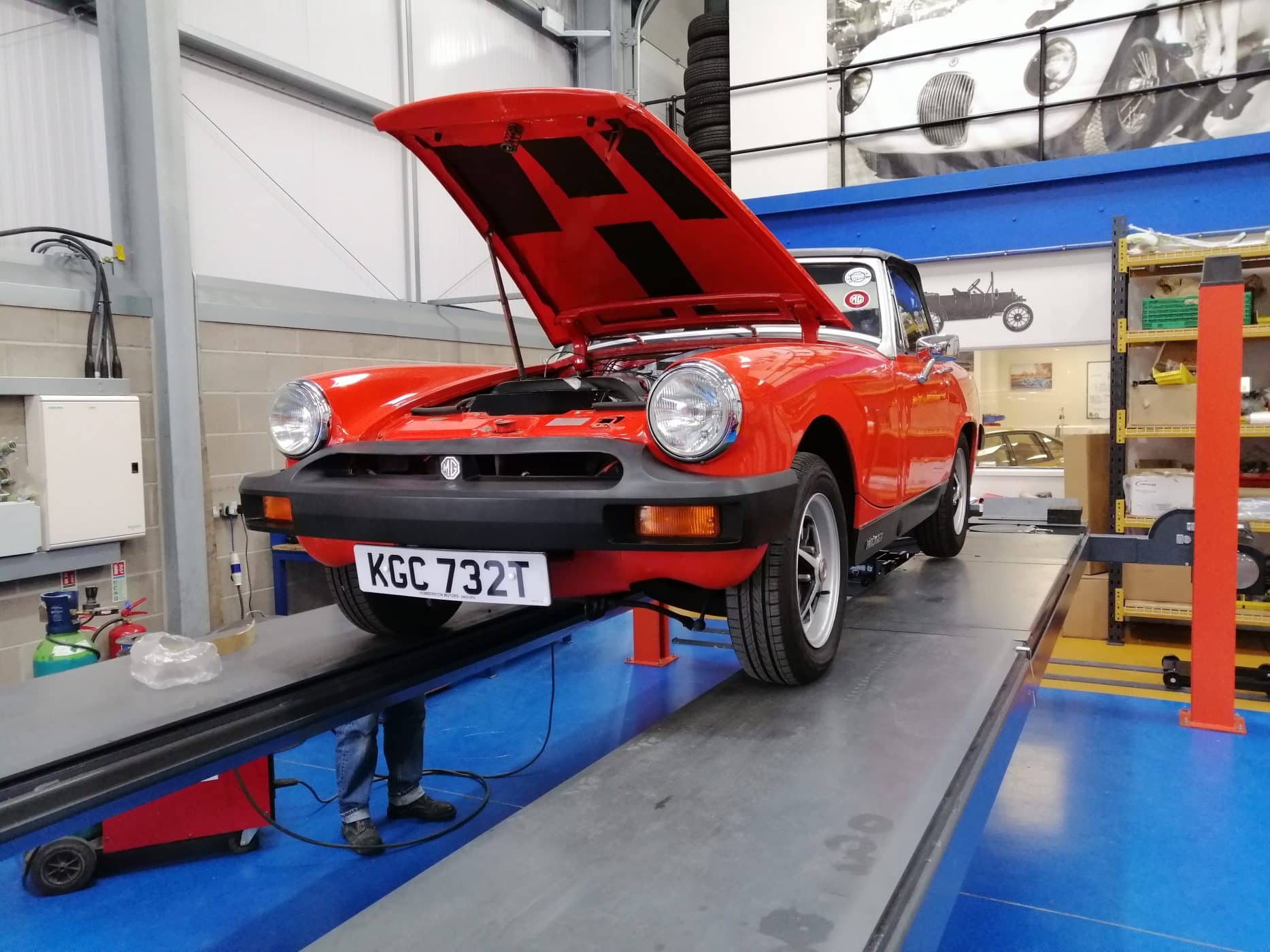 1979 MG Midget welding 2 1