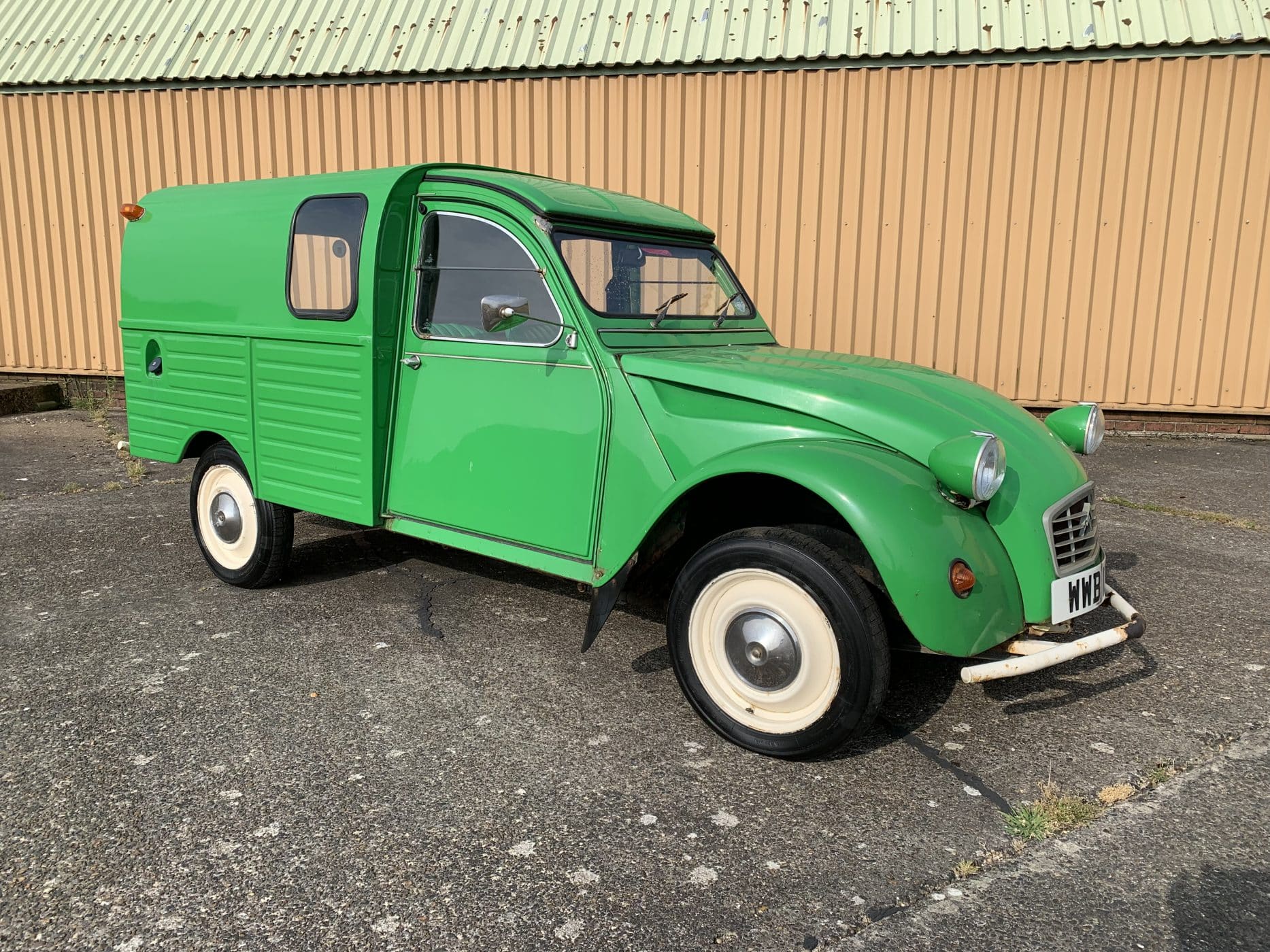 270721 1985 Citroen 2CV Van 1 1