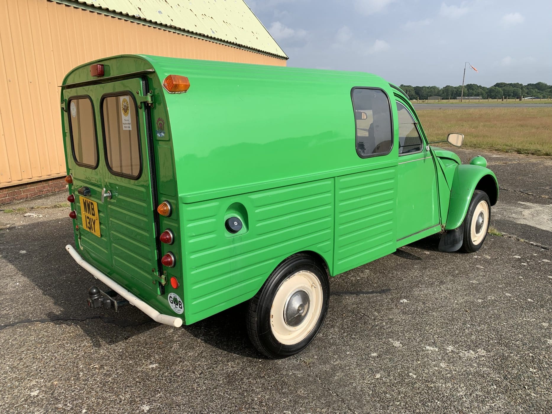 270721 1985 Citroen 2CV Van 8 1