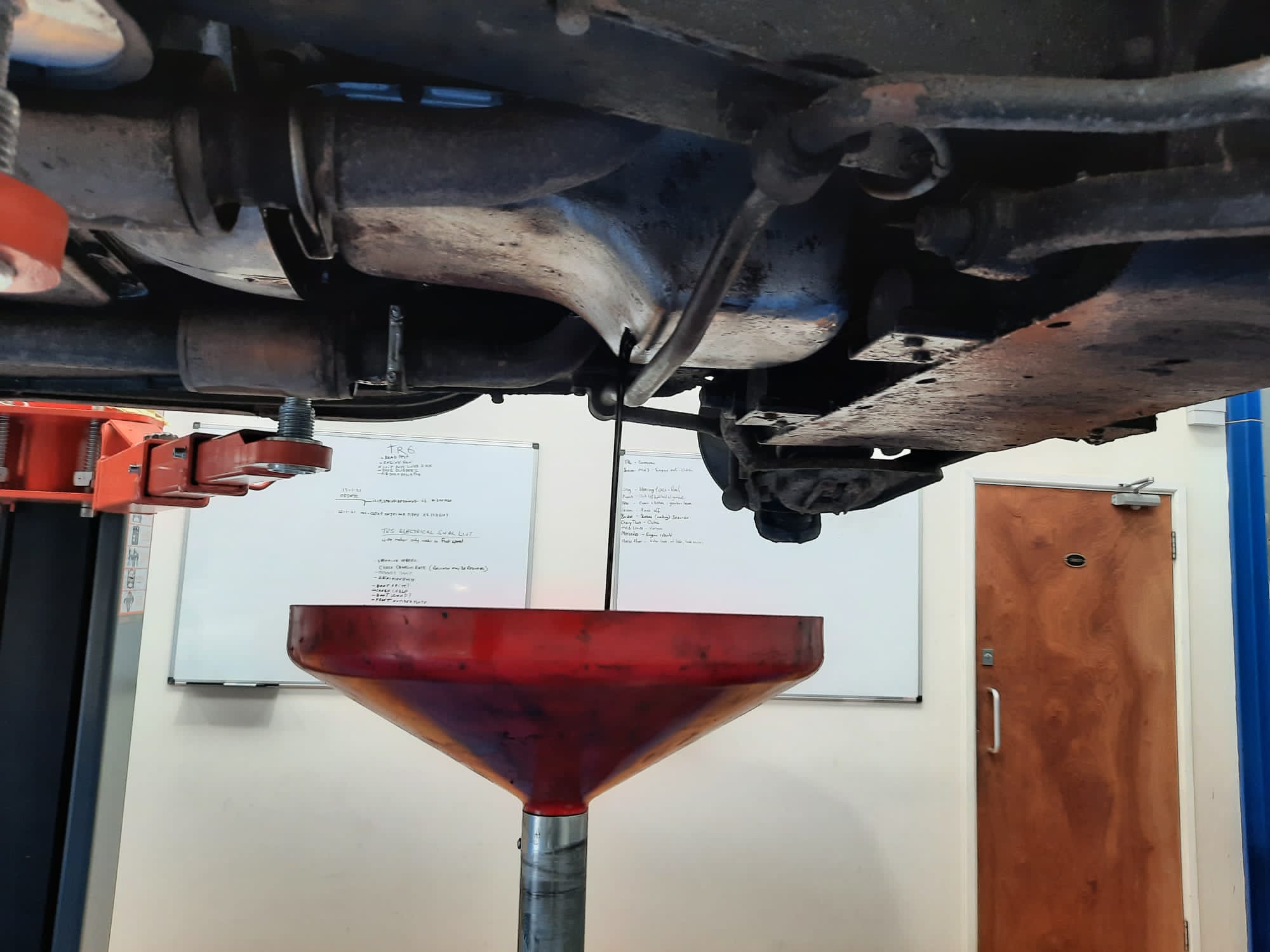 Bristol 411 replacing sump gasket 2 1