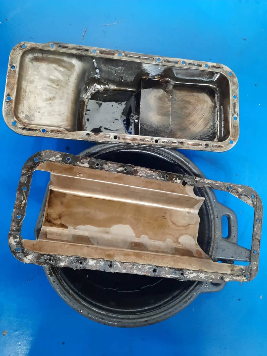 Bristol 411 replacing sump gasket 5 1