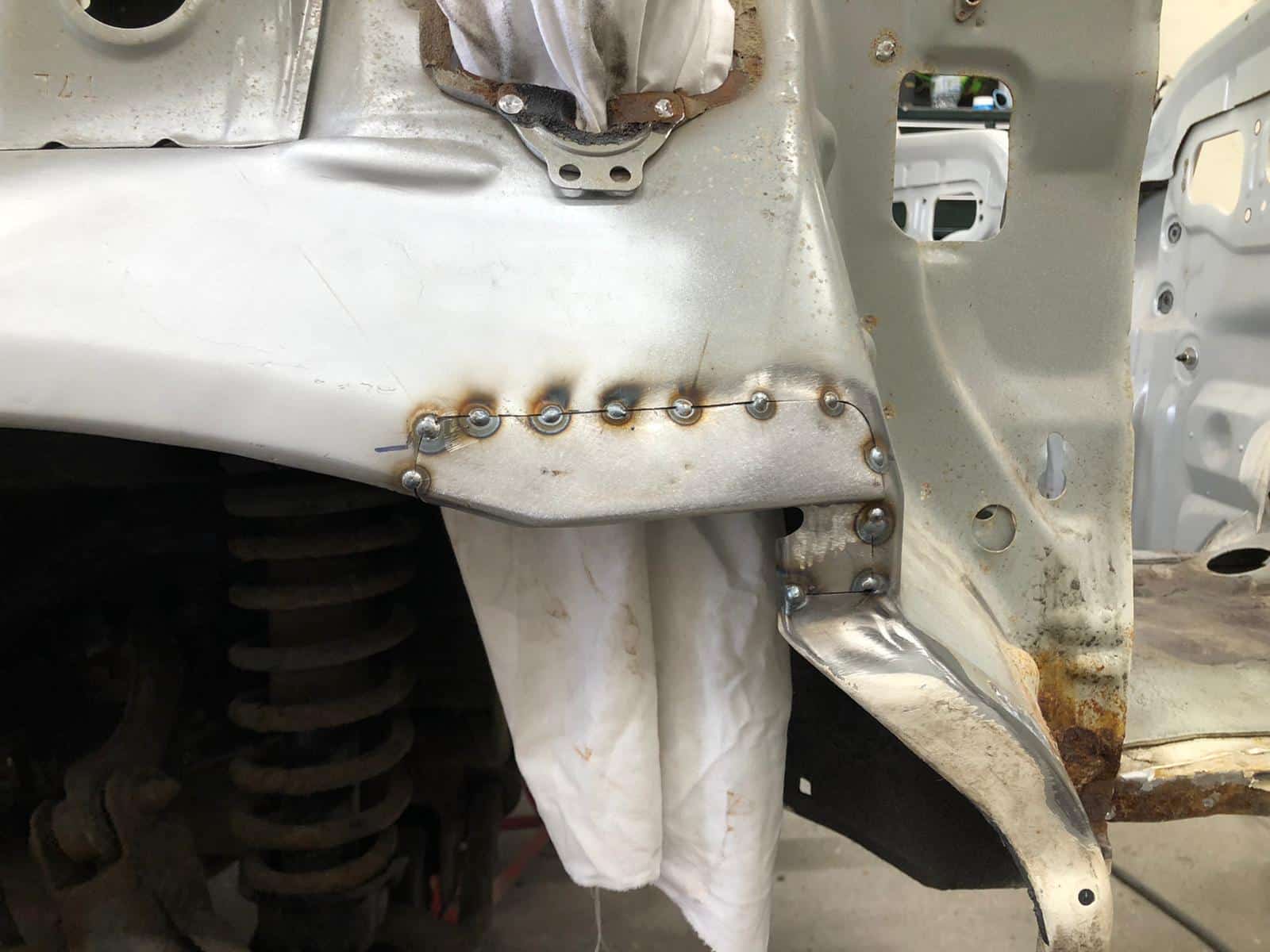 Honda Integra Type R 1998 welding 13 1