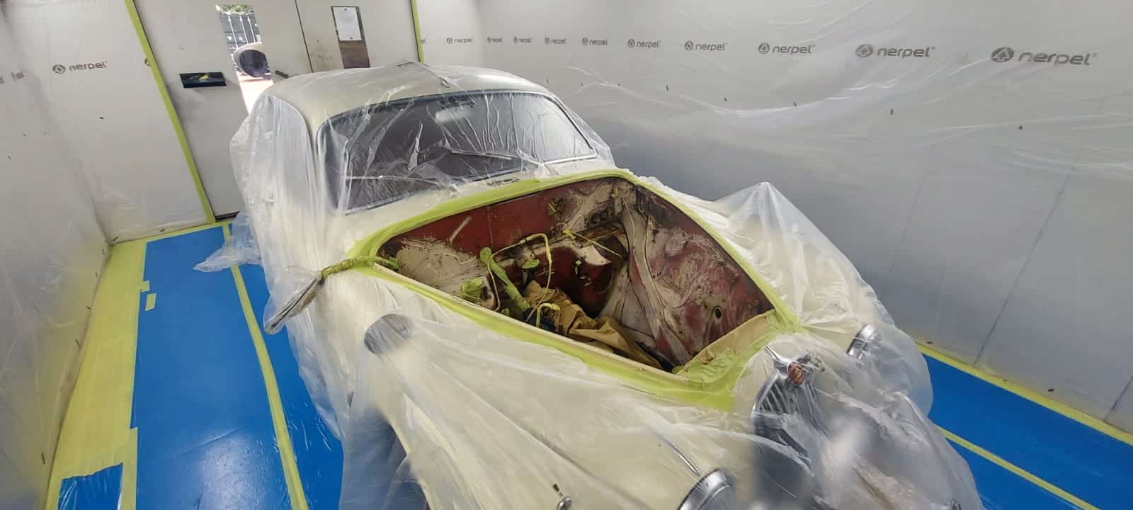 Jaguar MkII Engine Bay 3 1