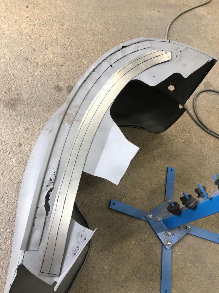 Riley repairs front left wing 31 1