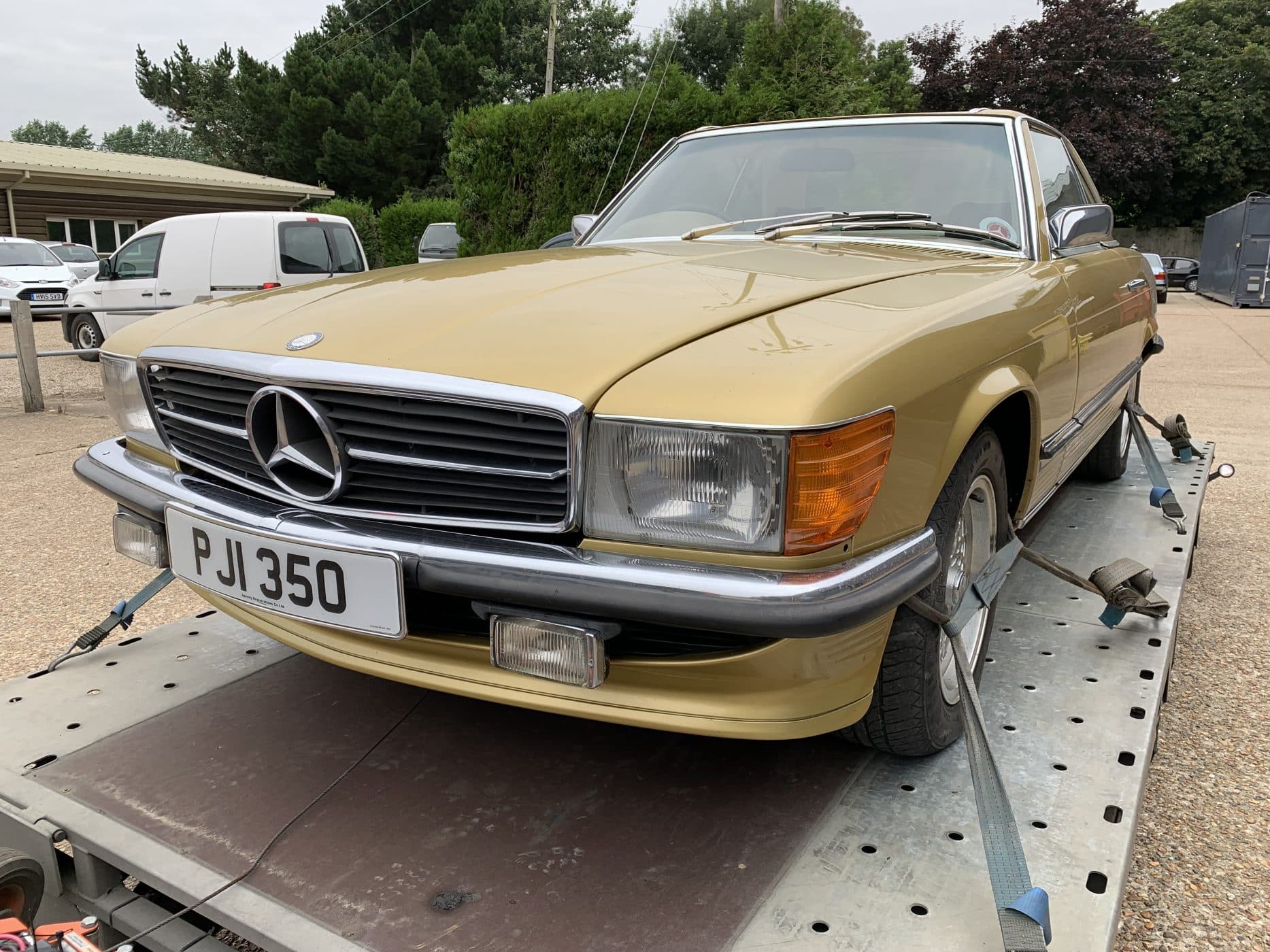 200821 Mercedes 350SL Arriving 6 1
