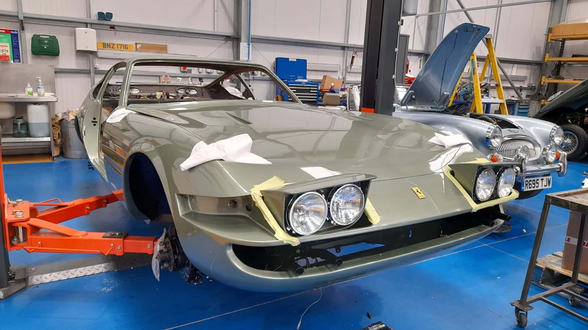 Arrow Ferrari Daytona Headlamp Grill Wiring and Modifying 10 1