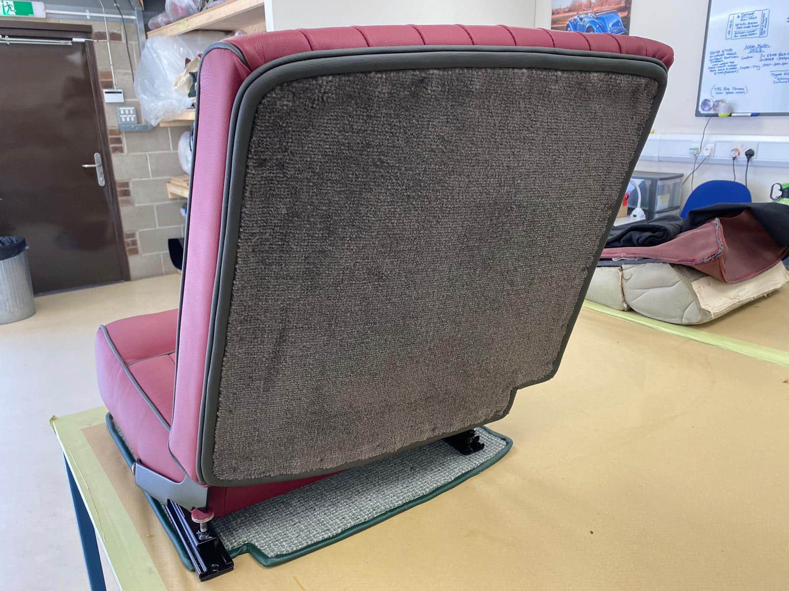 Aston Martin DB2 4 base seat fitting beginning 40 1