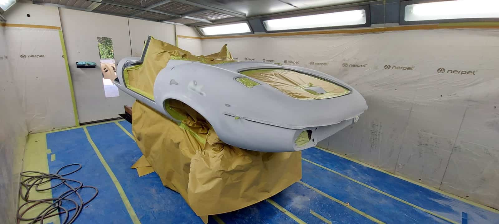 Jaguar E Type Roadster Primed again 4 1