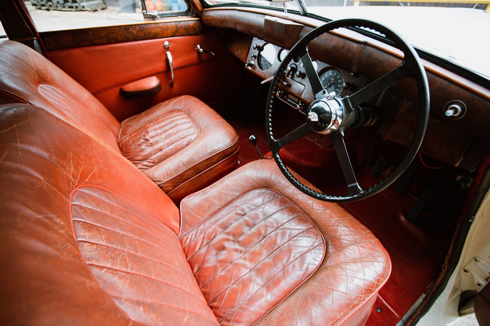 Jaguar MK 7 leaving 10 1