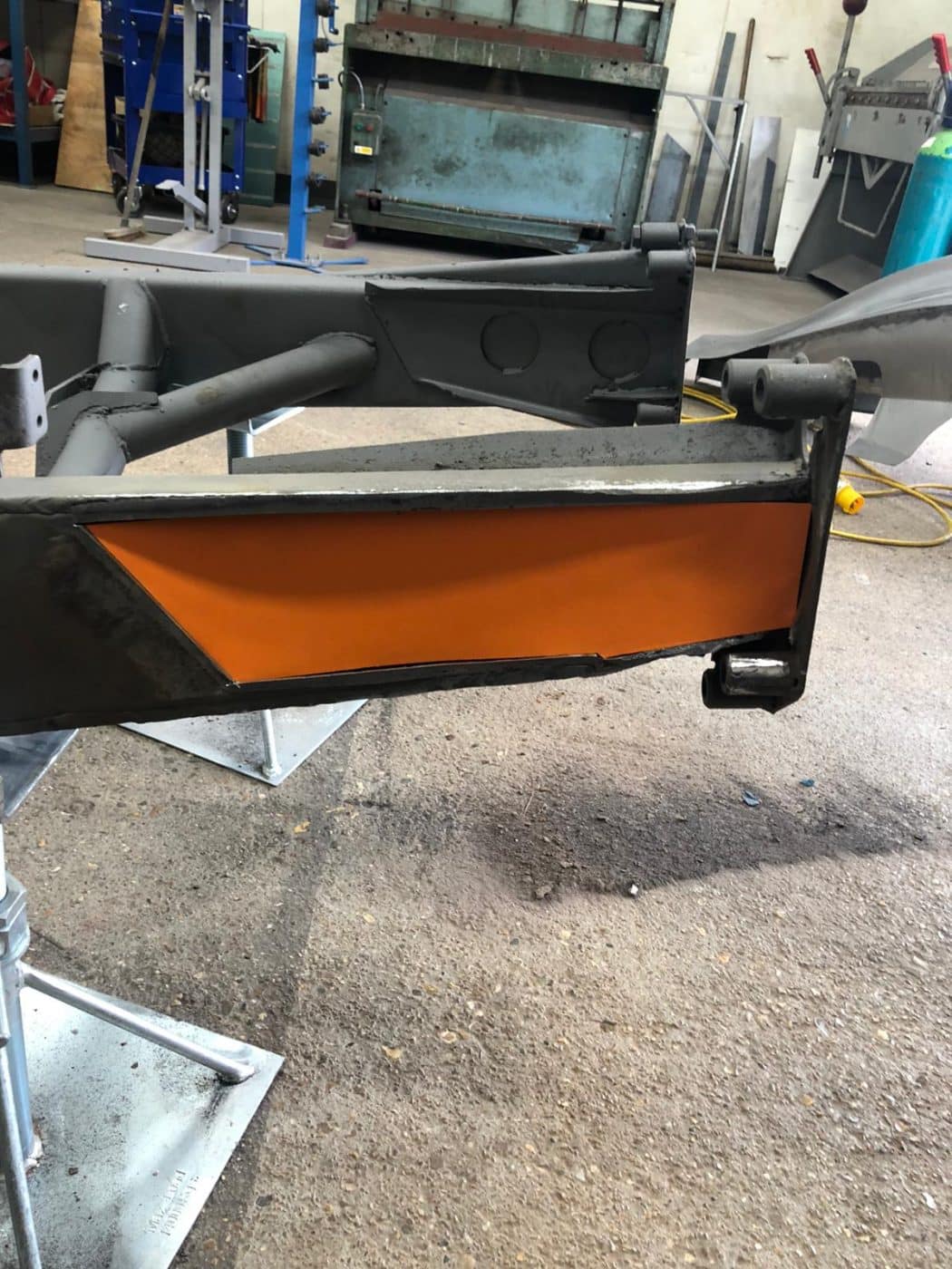 030921 Riler RMD front subframe and chassis repairs 18 1
