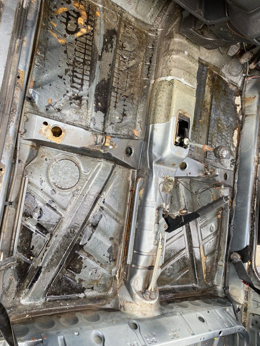 040921 1983 Volkswagen Golf GTI Interior Strip Out 29 1