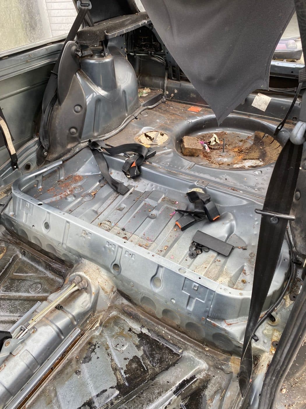 040921 1983 Volkswagen Golf GTI Interior Strip Out 31 1