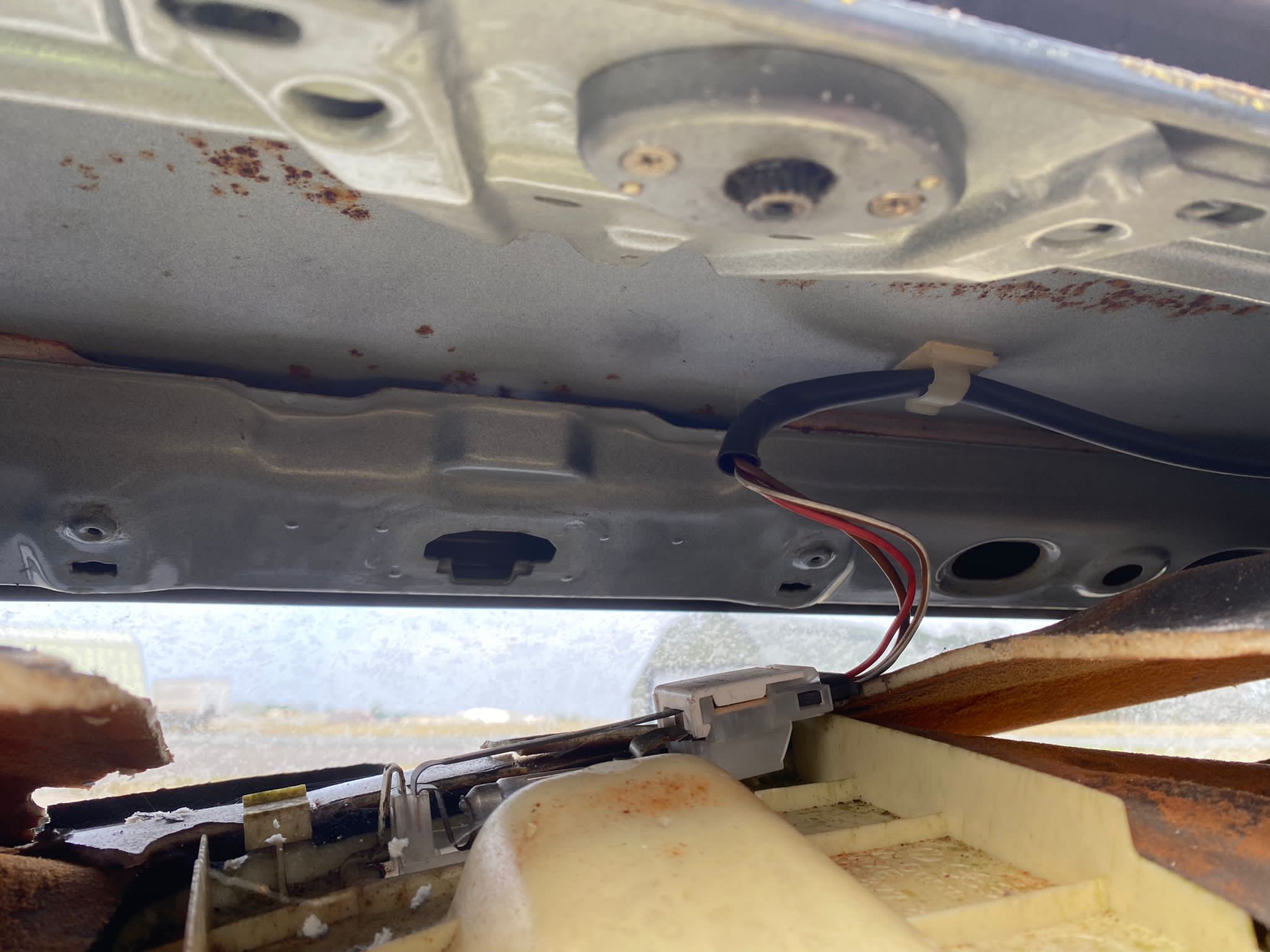040921 1983 Volkswagen Golf GTI Interior Strip Out 40 1