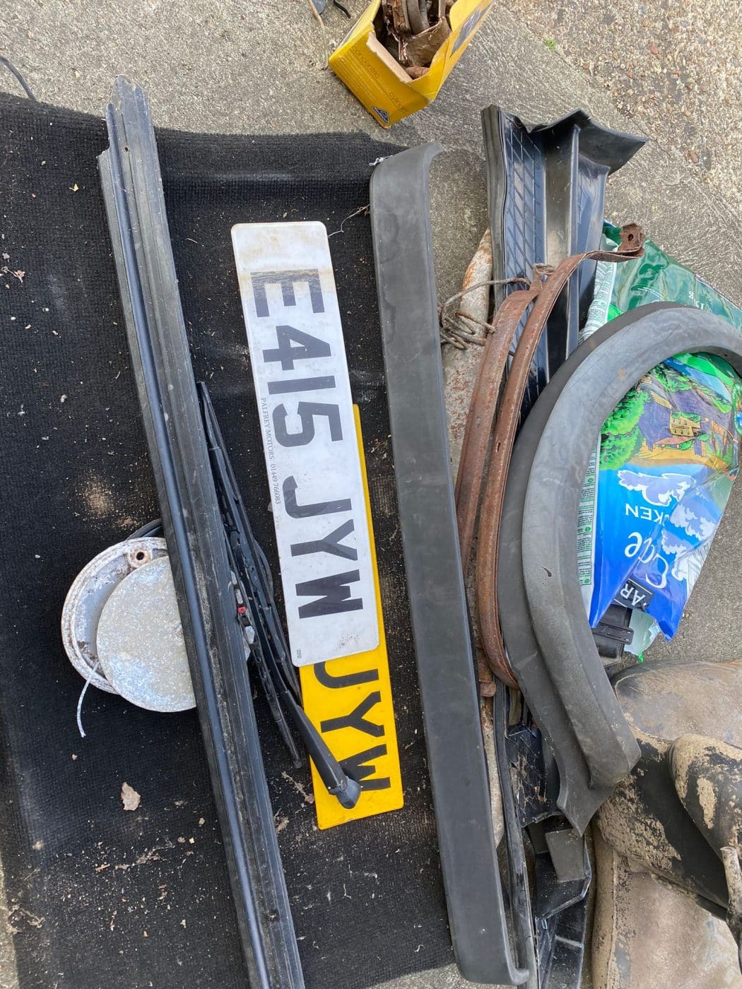 040921 1983 Volkswagen Golf GTI Interior Strip Out 46 1
