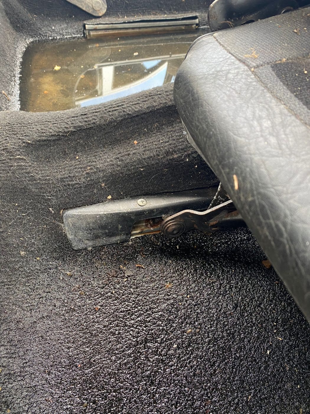 040921 1983 Volkswagen Golf GTI Interior Strip Out 57 1