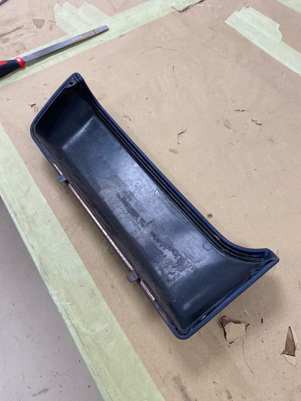 130921 Mercedes 500SL Door Panels and Door Pockets34 1