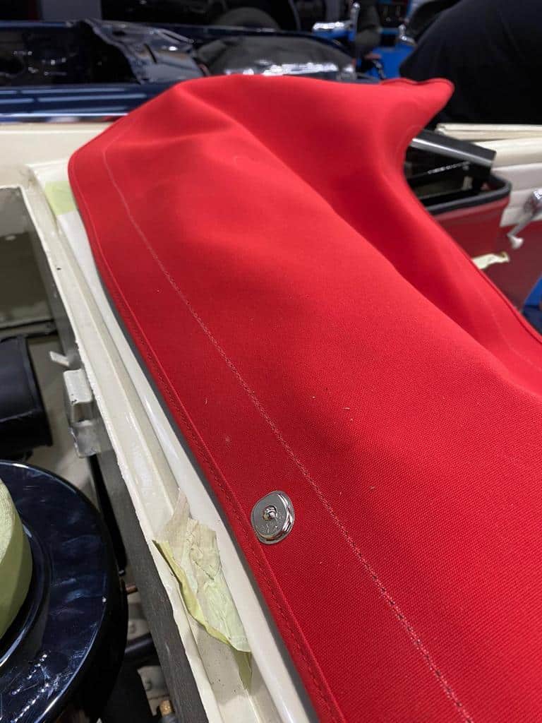 300921 Amphicar Cover 3