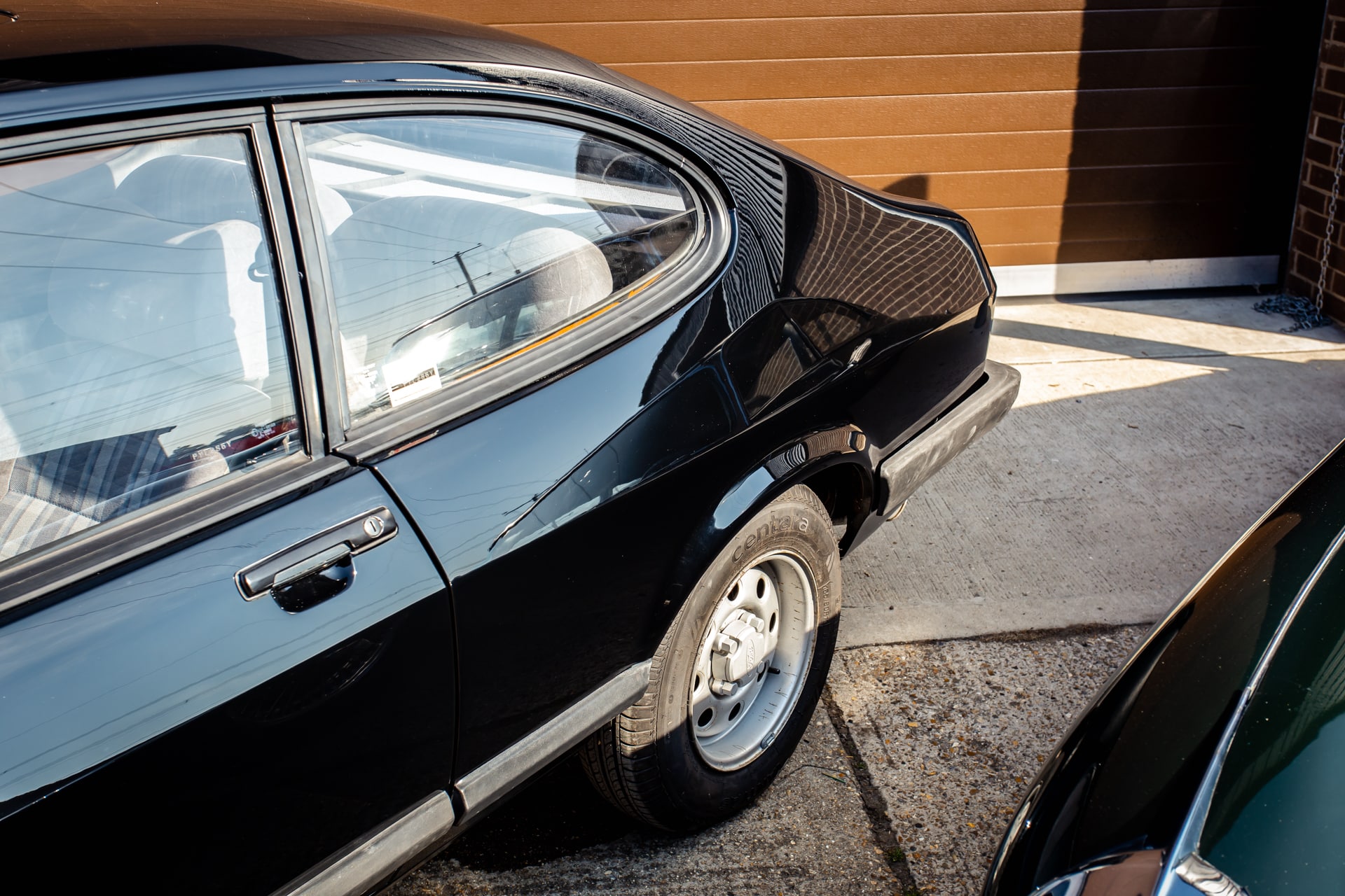 Ford Capri leavs paint 06 2 1