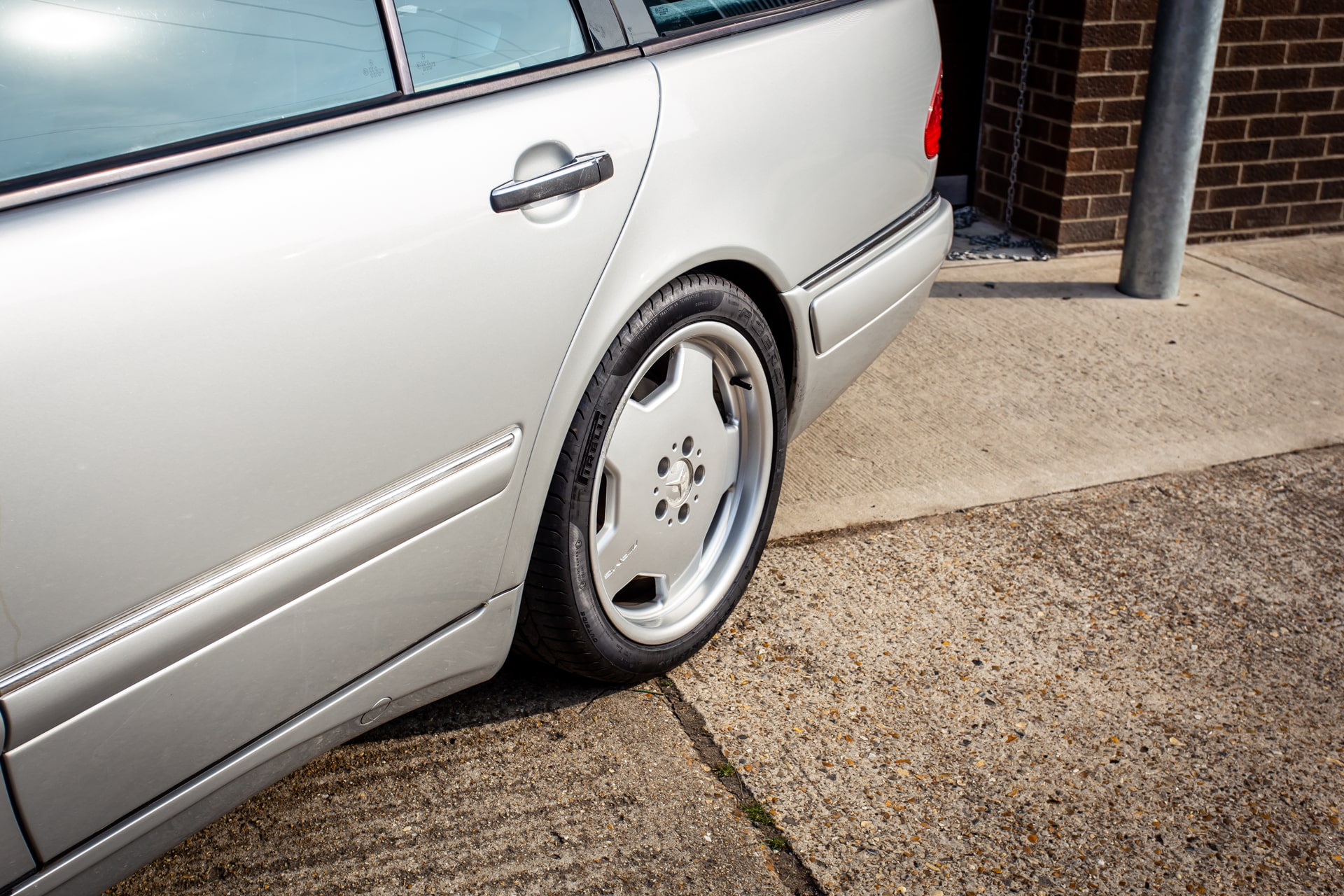 Mercedes E55 AMG 07 1