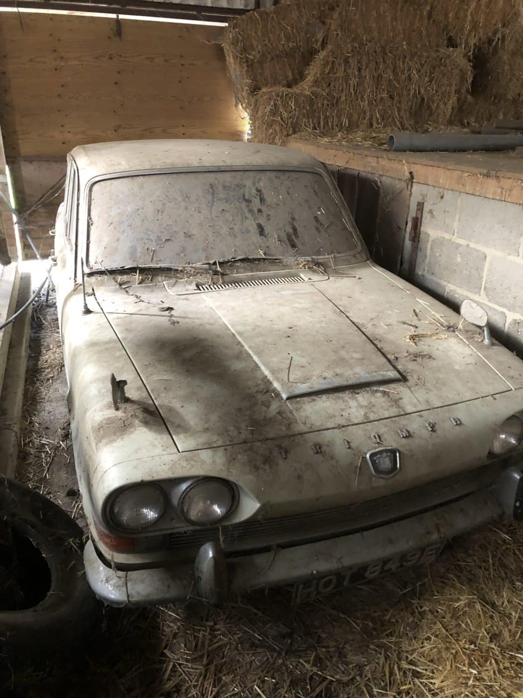 Triumph 2000 2 1