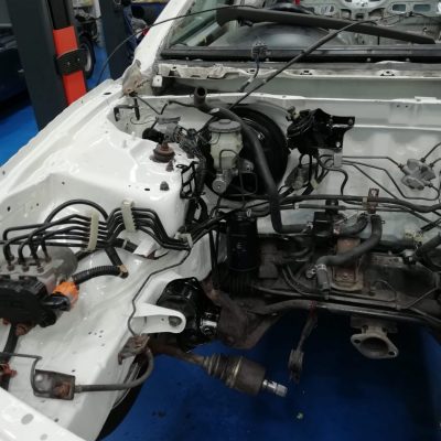 011021 - 1998 Honda Integra Type R Engine Bay refit (2)
