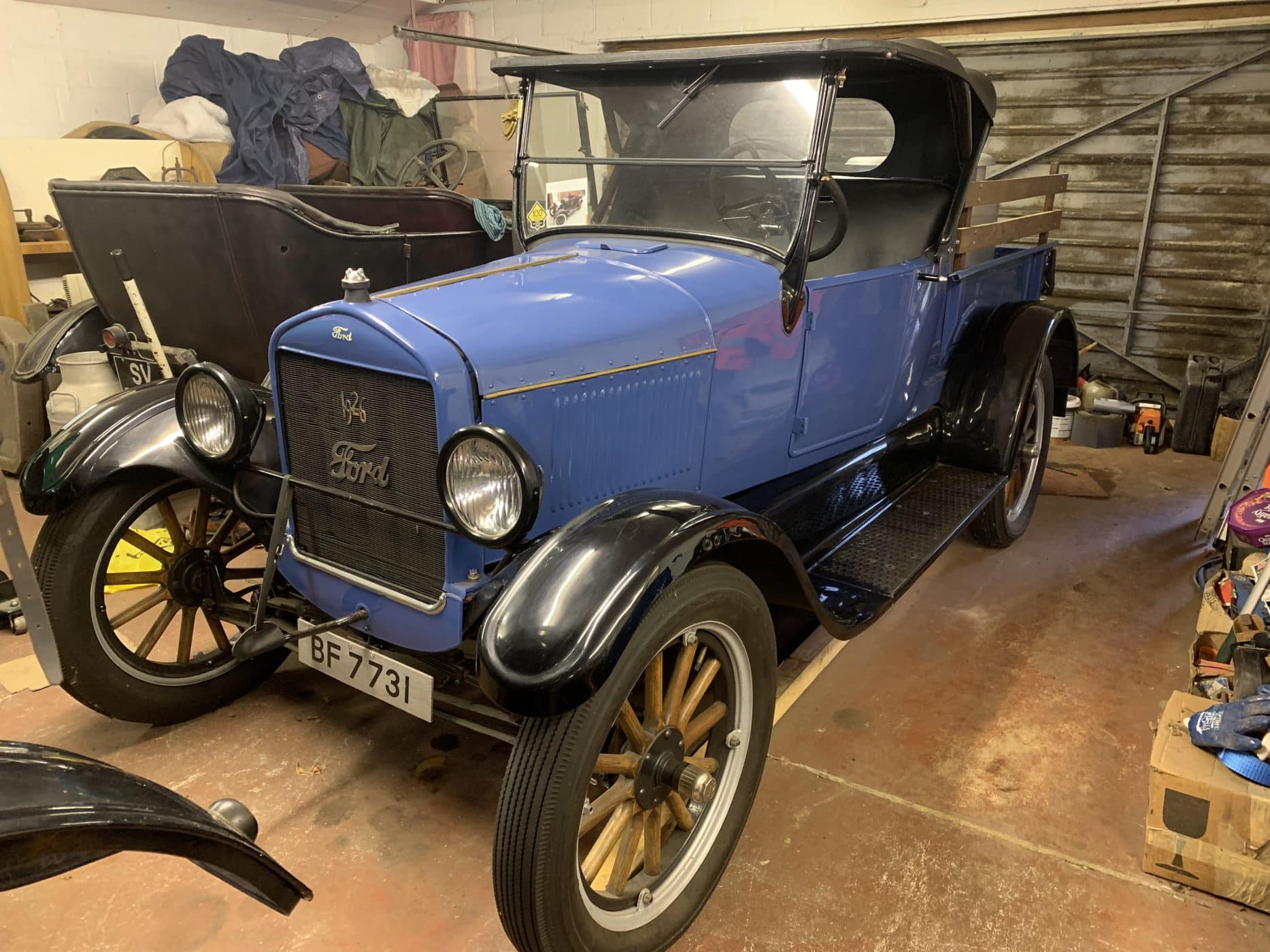 011021 Model T Ford Garage Clearance 30 1