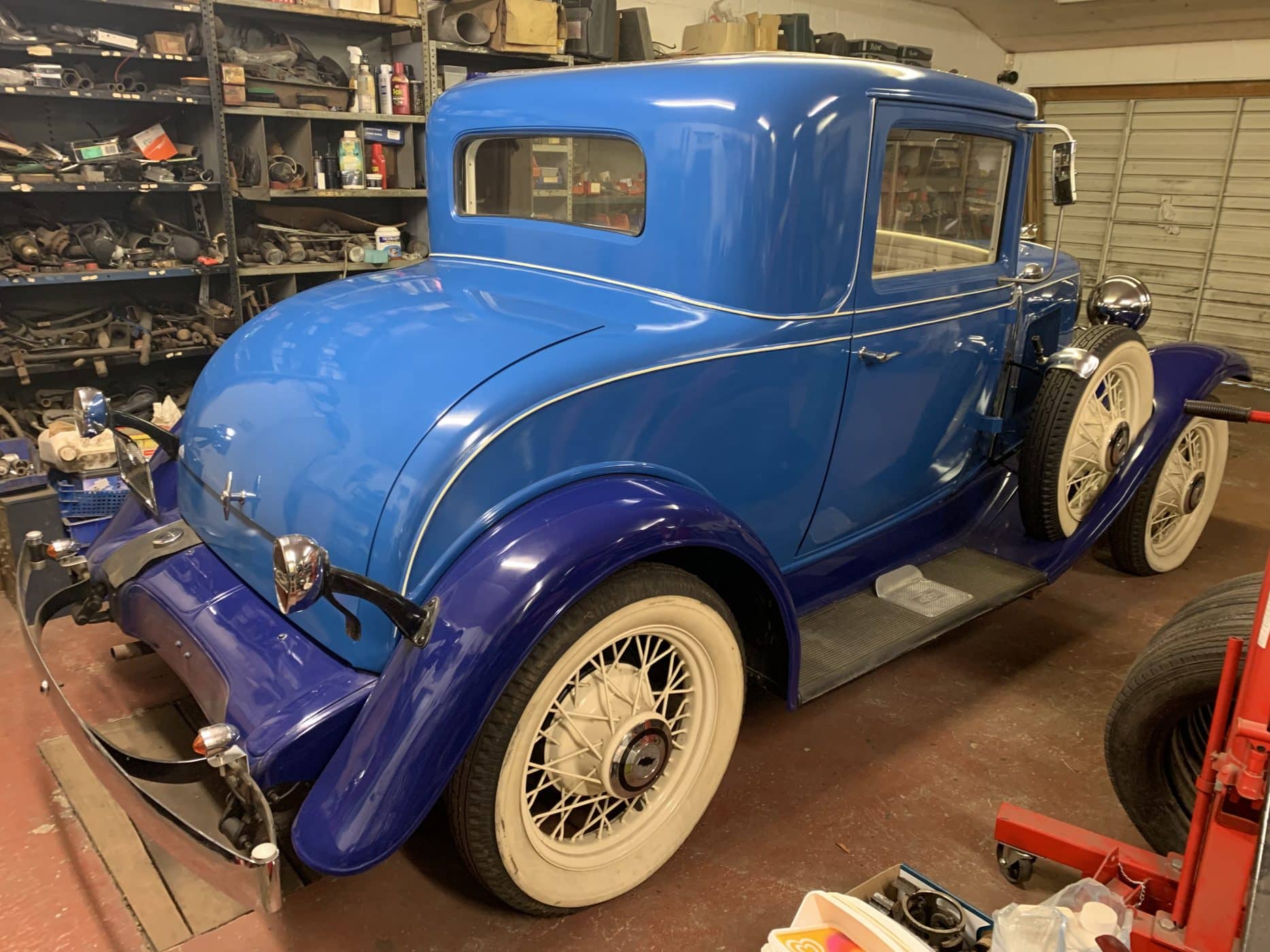 011021 Model T Ford Garage Clearance 6 1