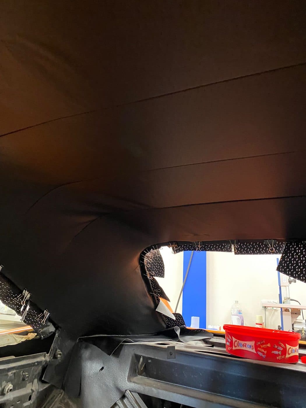 061021 1970 Dodge Charger Headliner Install 12 1