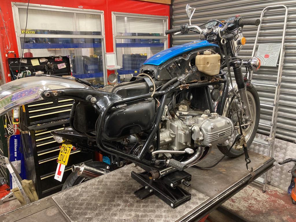 081021 1977 Honda Goldwing Build 3 1