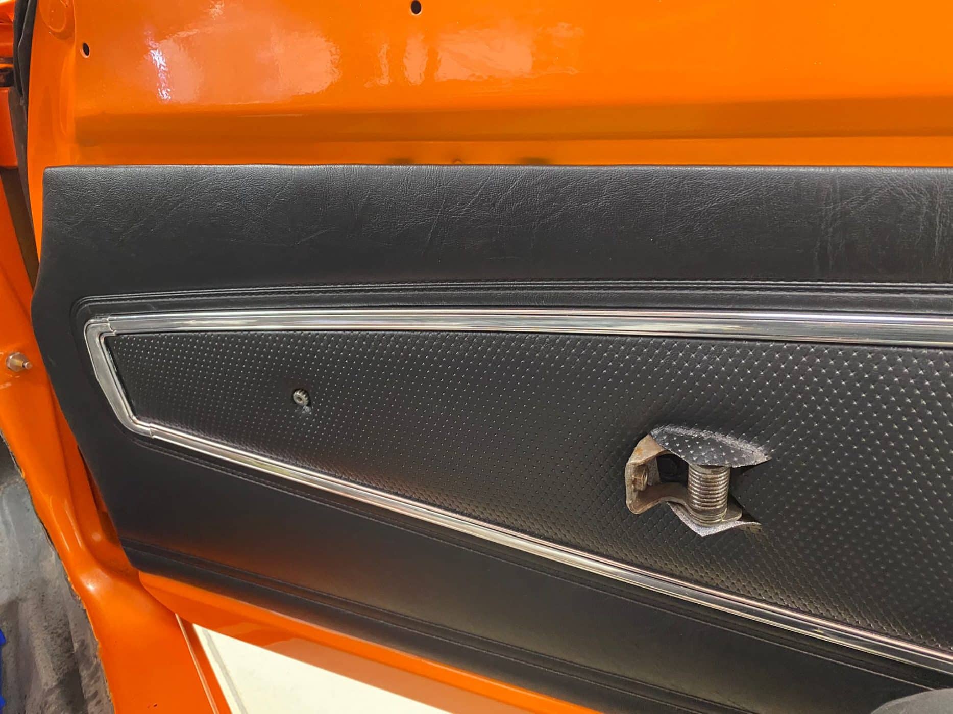 121021 1970 Dodge Charger Door Card Install 10 1