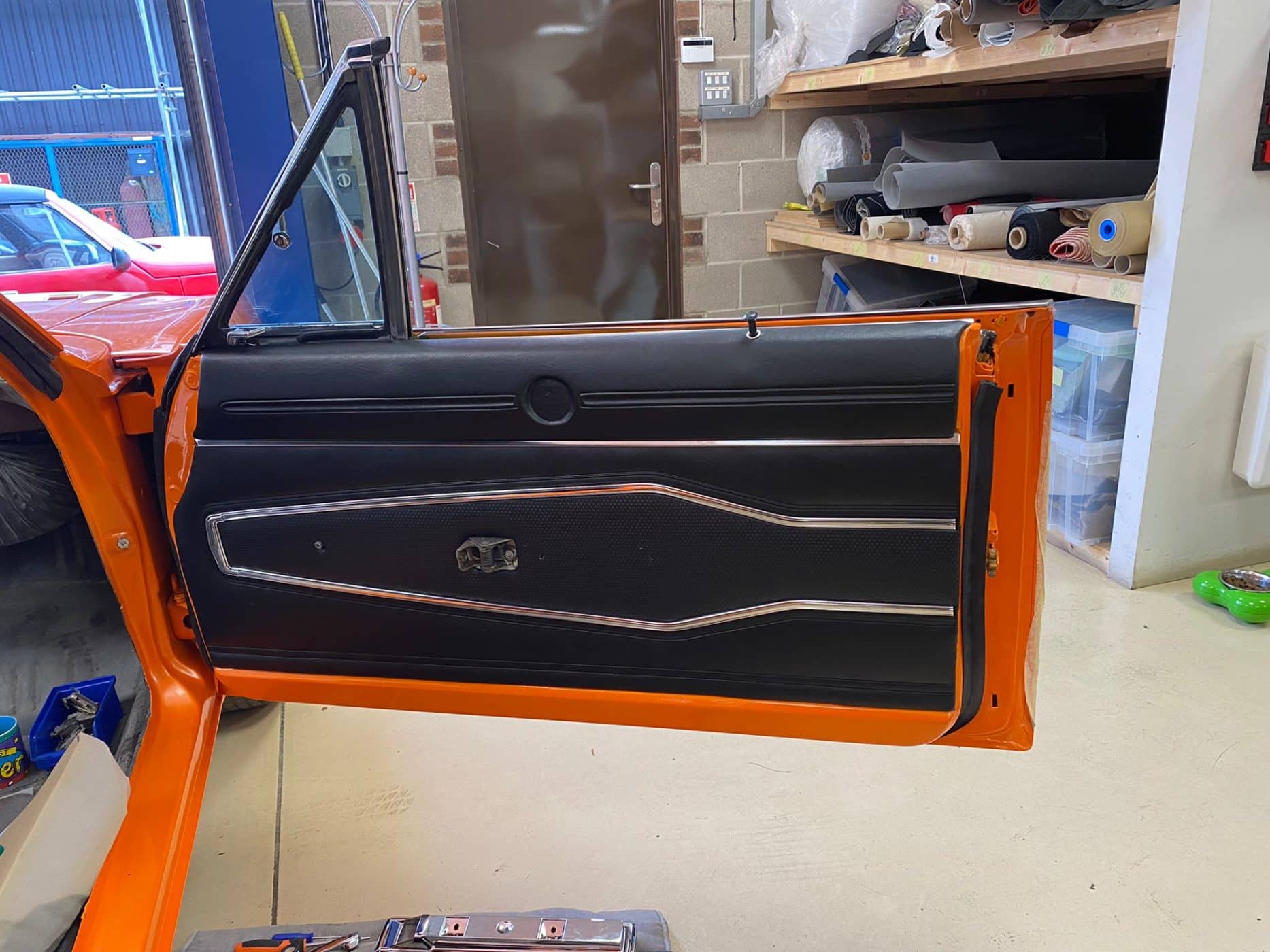 121021 1970 Dodge Charger Door Card Install 17 1