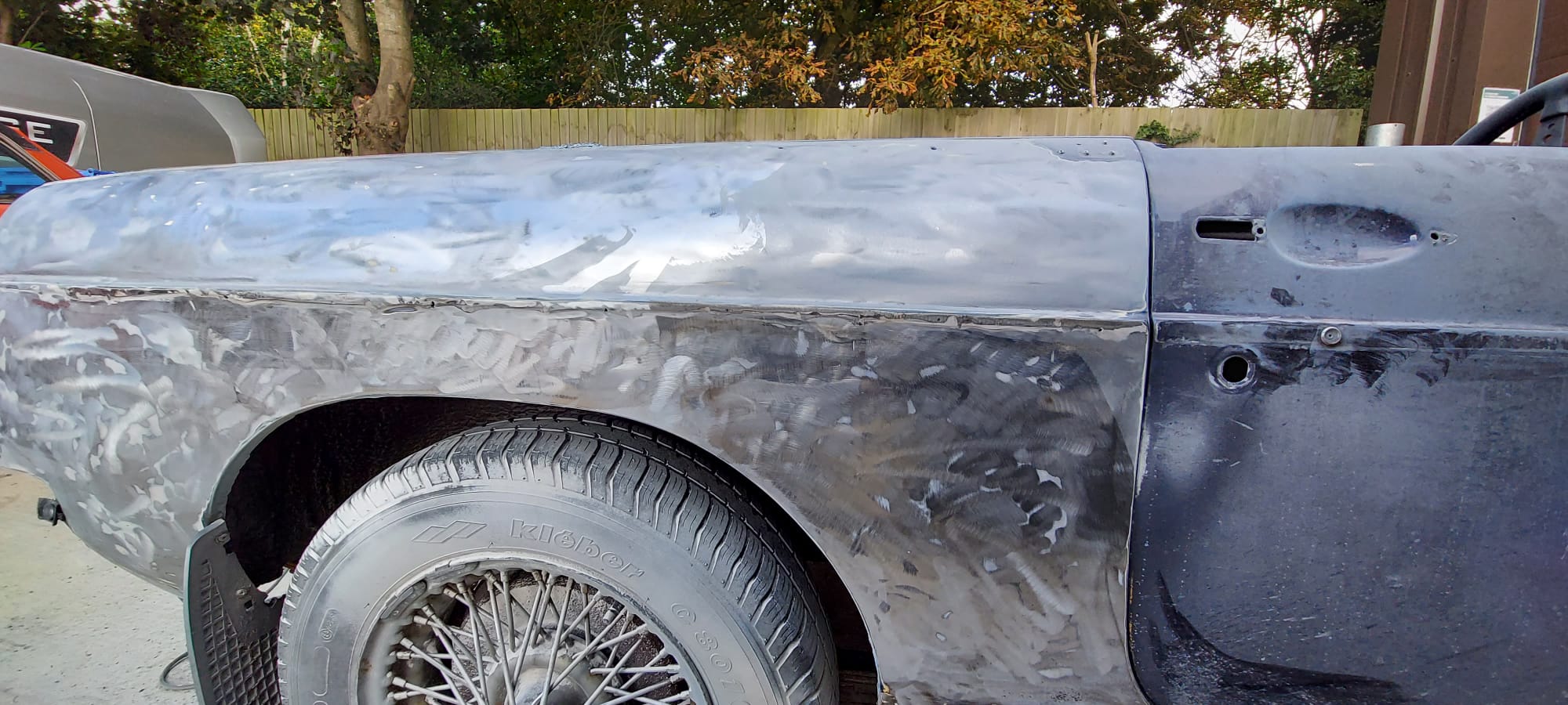 201021 1977 MGB Roadster Stripdown 15 1