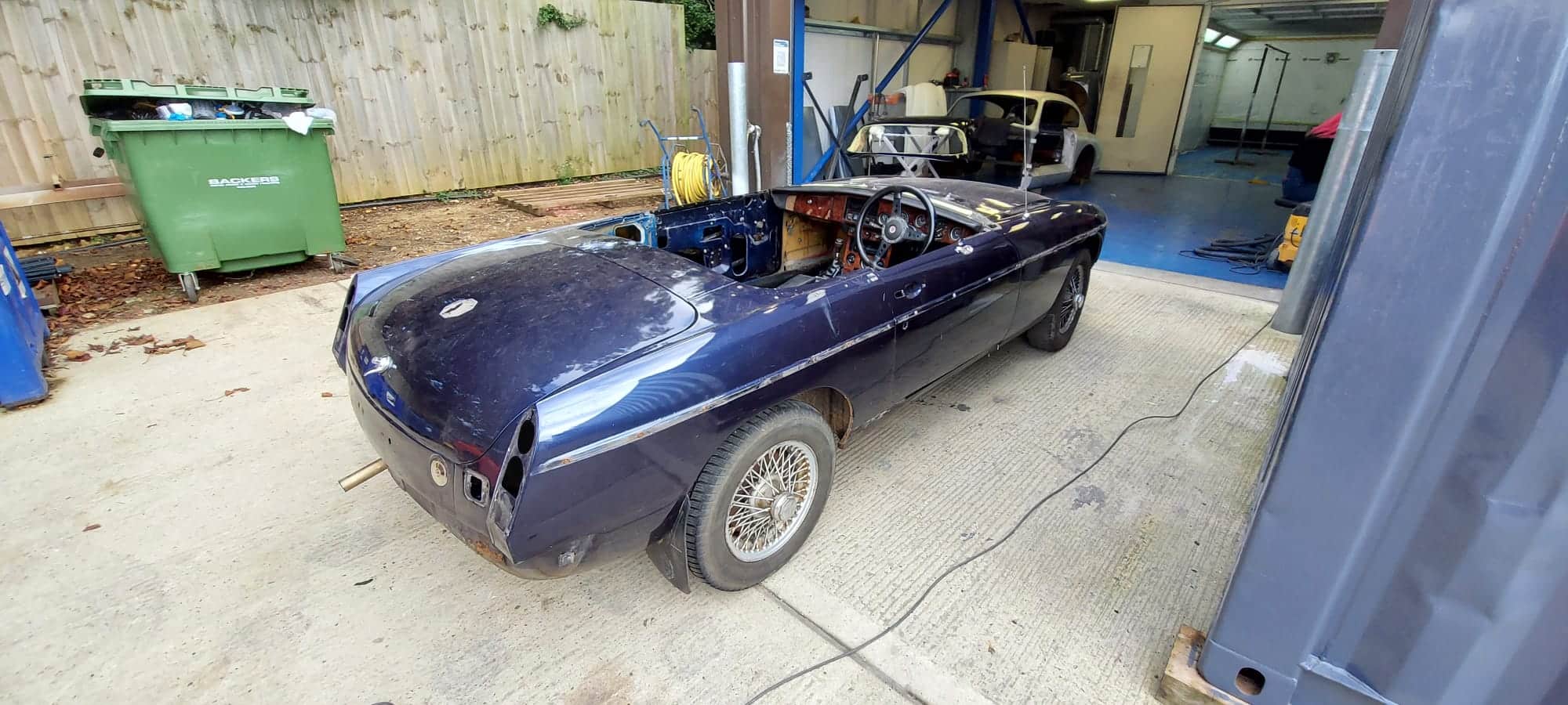 201021 1977 MGB Roadster Stripdown 20 1