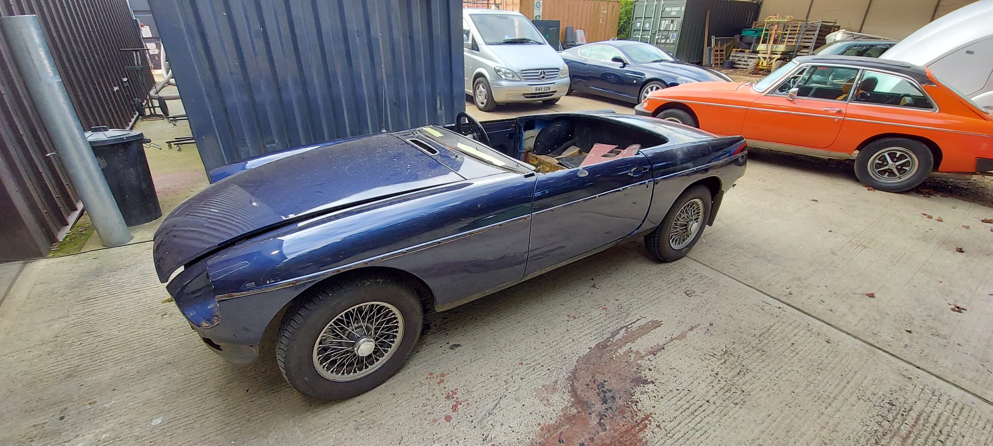 201021 1977 MGB Roadster Stripdown 22 1