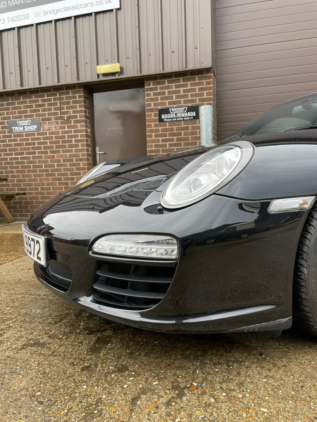 211021 2008 Porshe 911 Carrera S Paint Repair done 1