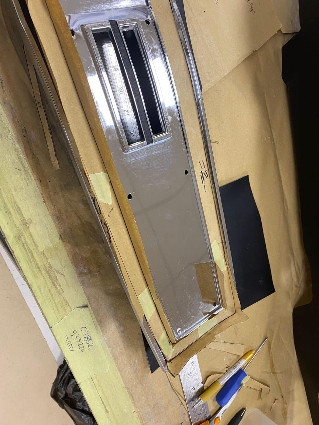 291021 1970 Dodge Charger Centre Console Refrurb 1