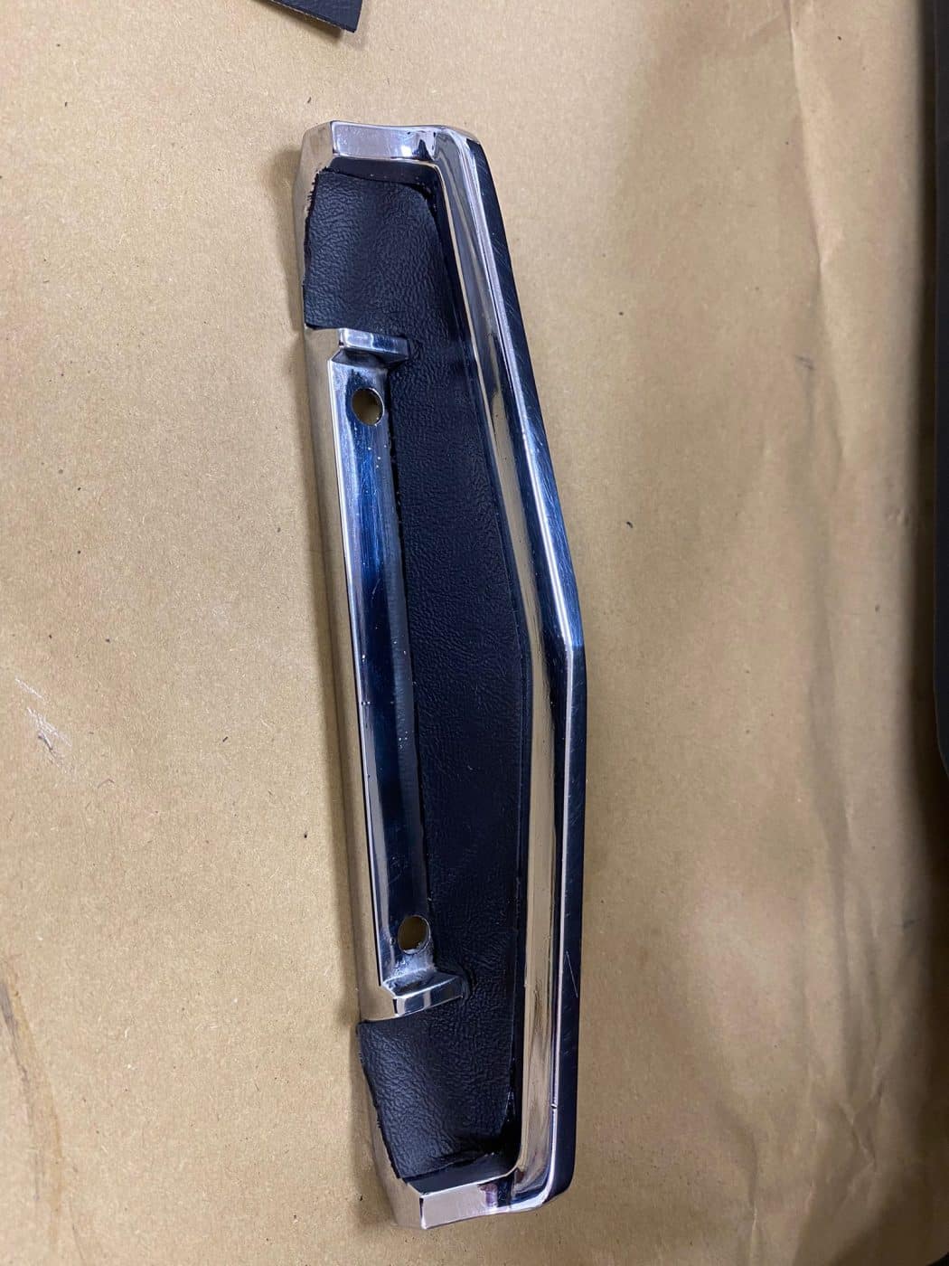 291021 1970 Dodge Charger Centre Console Refrurb 4 1