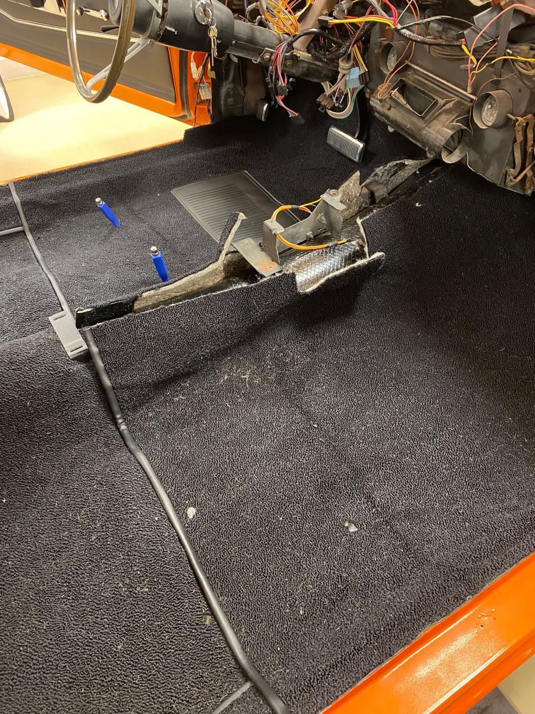 291021 1970 Dodge Charger Front Carpet In Place 3 1