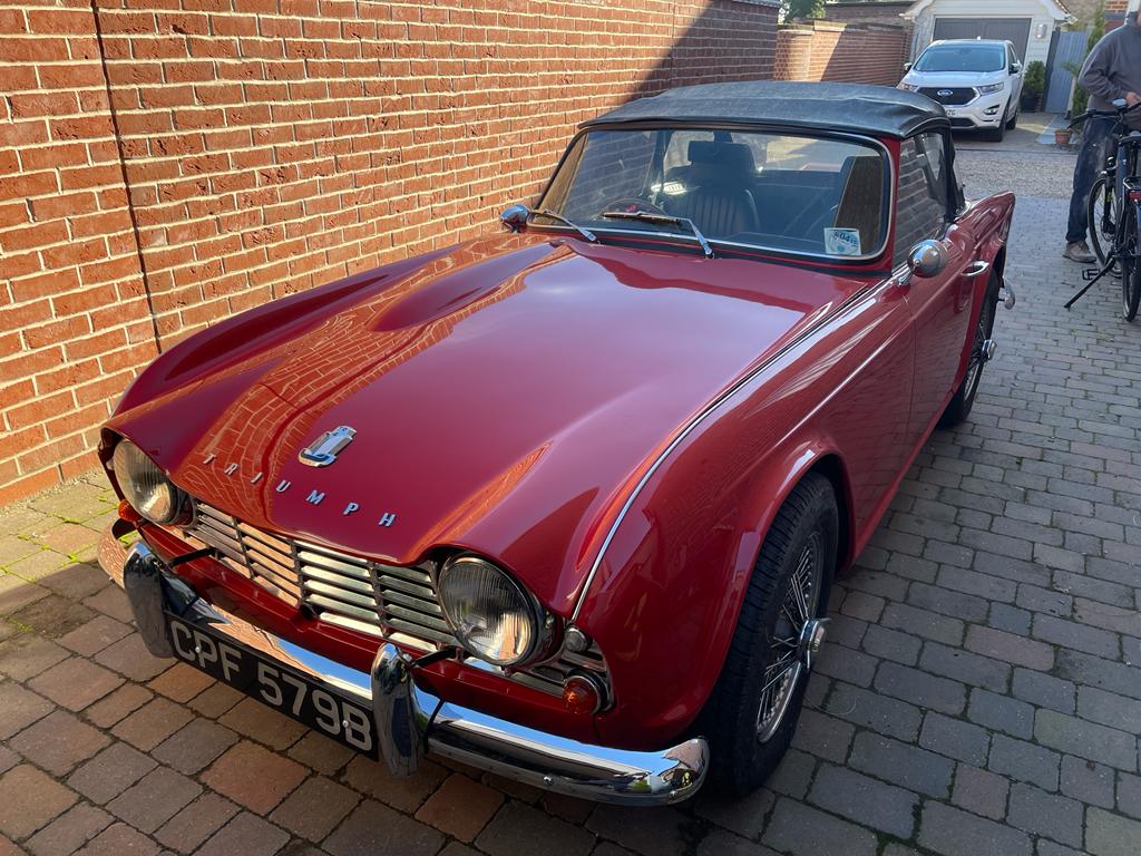 031121 1964 Triumph TR4 4 1