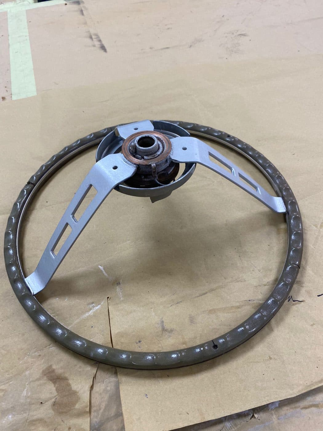 091121 1970 Dodge Charger Steering Wheel Recover 19 1