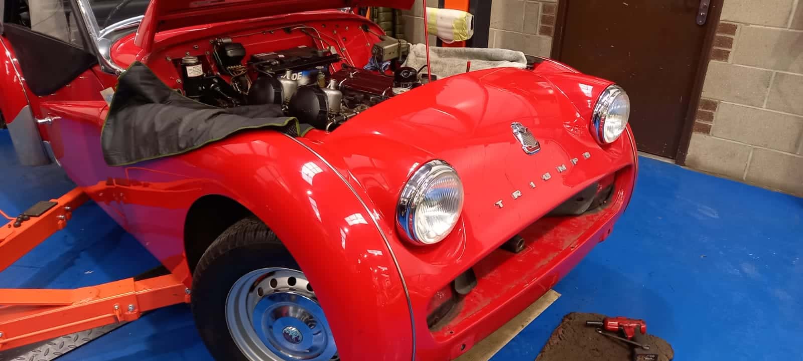 111121 1958 Triumph TR3A Oil Leak Front and Timing Cover Leak 2 1