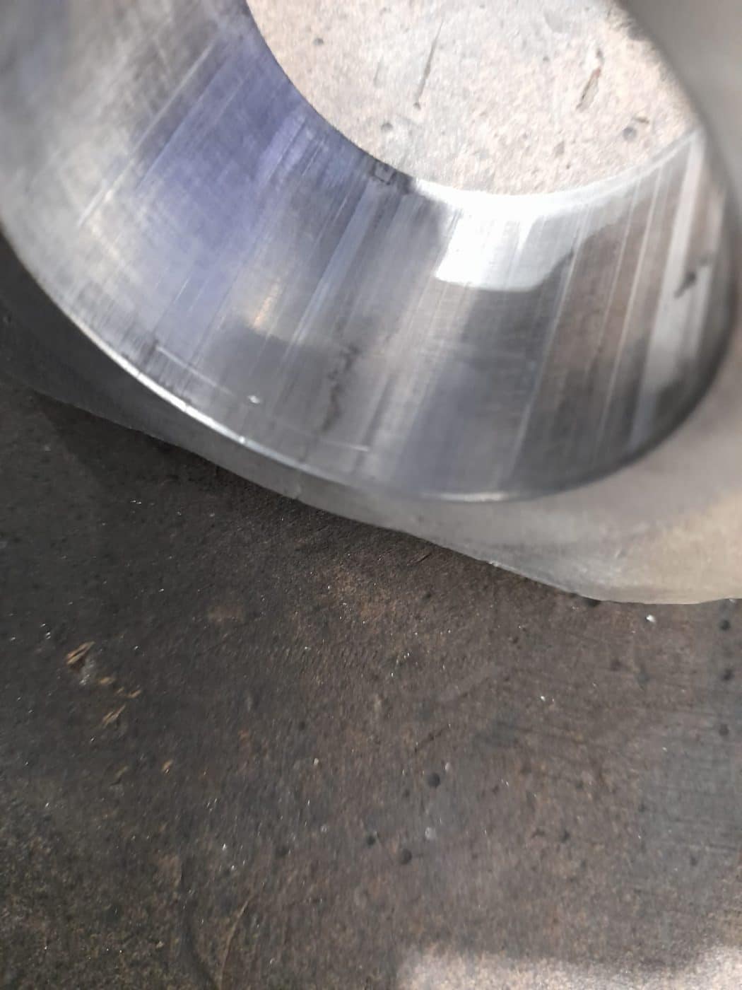 171121 1955 Aston Martin DB2 Bracket Cracks 5 1