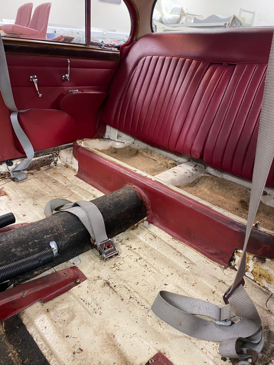 241121 1968 Jaguar MkII Interior Removal and Panel Fix 13 1