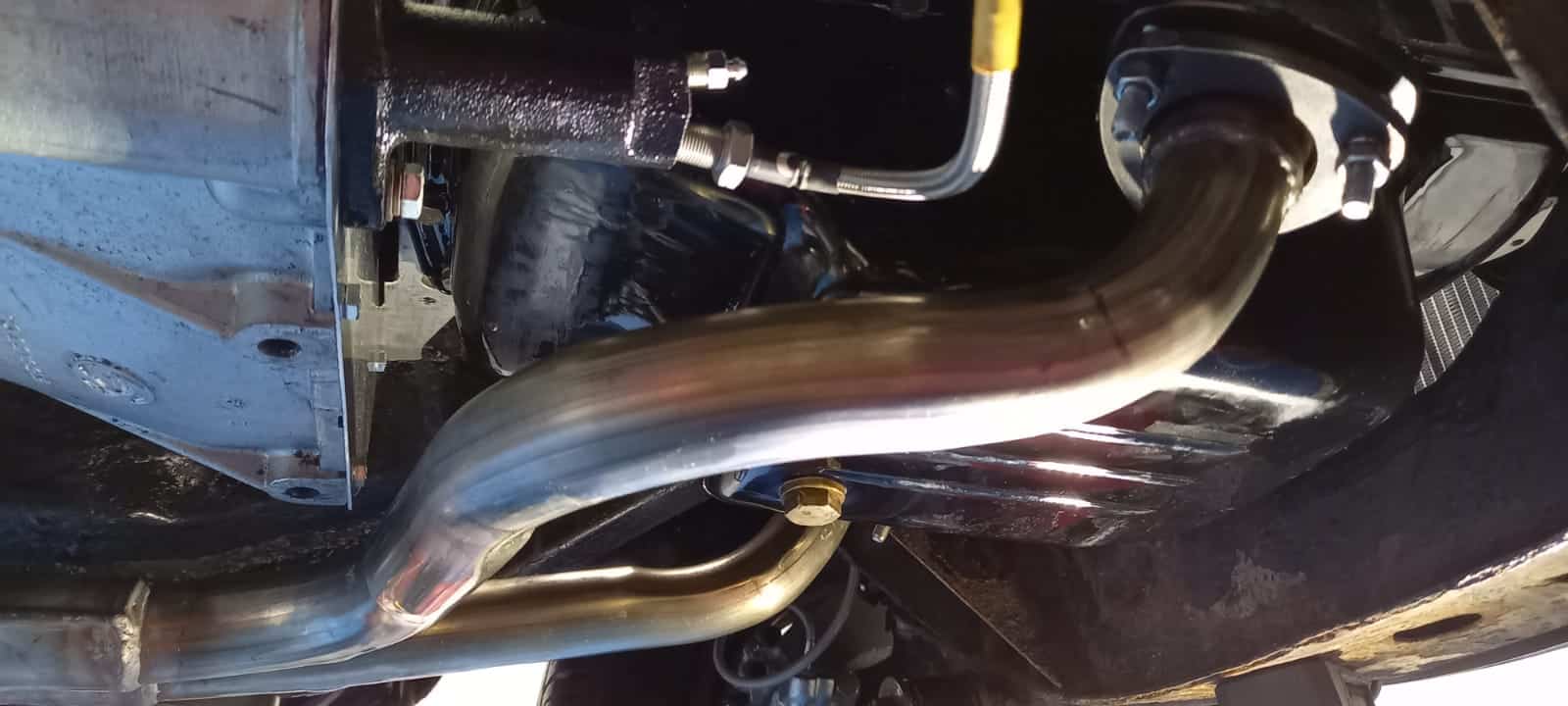 241121 1973 MGB GT V8 Engine Removal 4 1