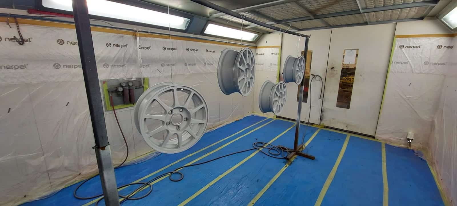 291121 1998 Honda Integra Type R Wheels 2 1